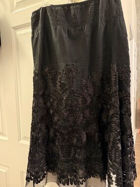 Jones New York Black Floral Appliqué A-Line Skirt